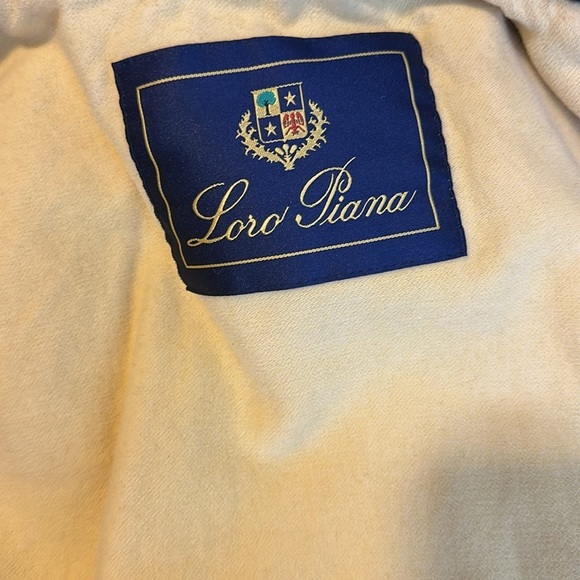 Loro Piana Women's Black Quilted Vest SzSmall - Picture 8 of 12